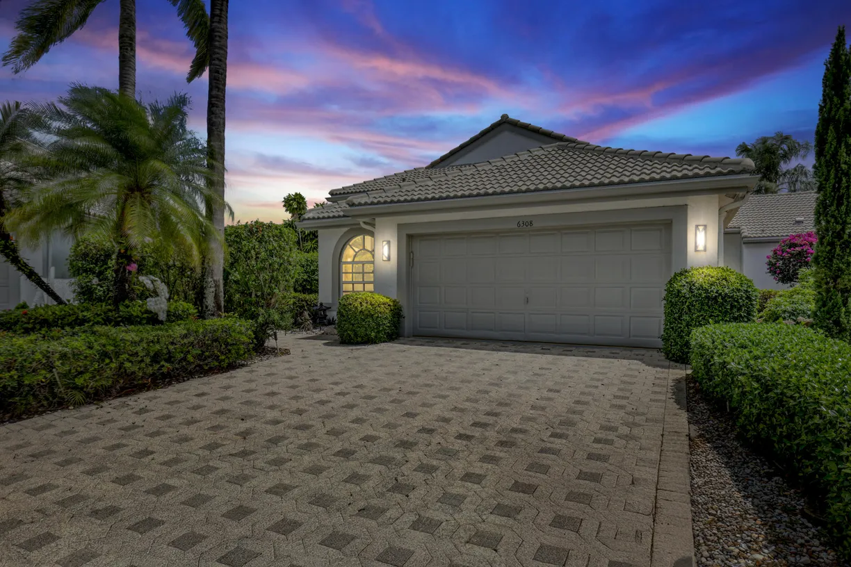 South Florida Real Estate | View 6308 Crystal View Lane | Listing