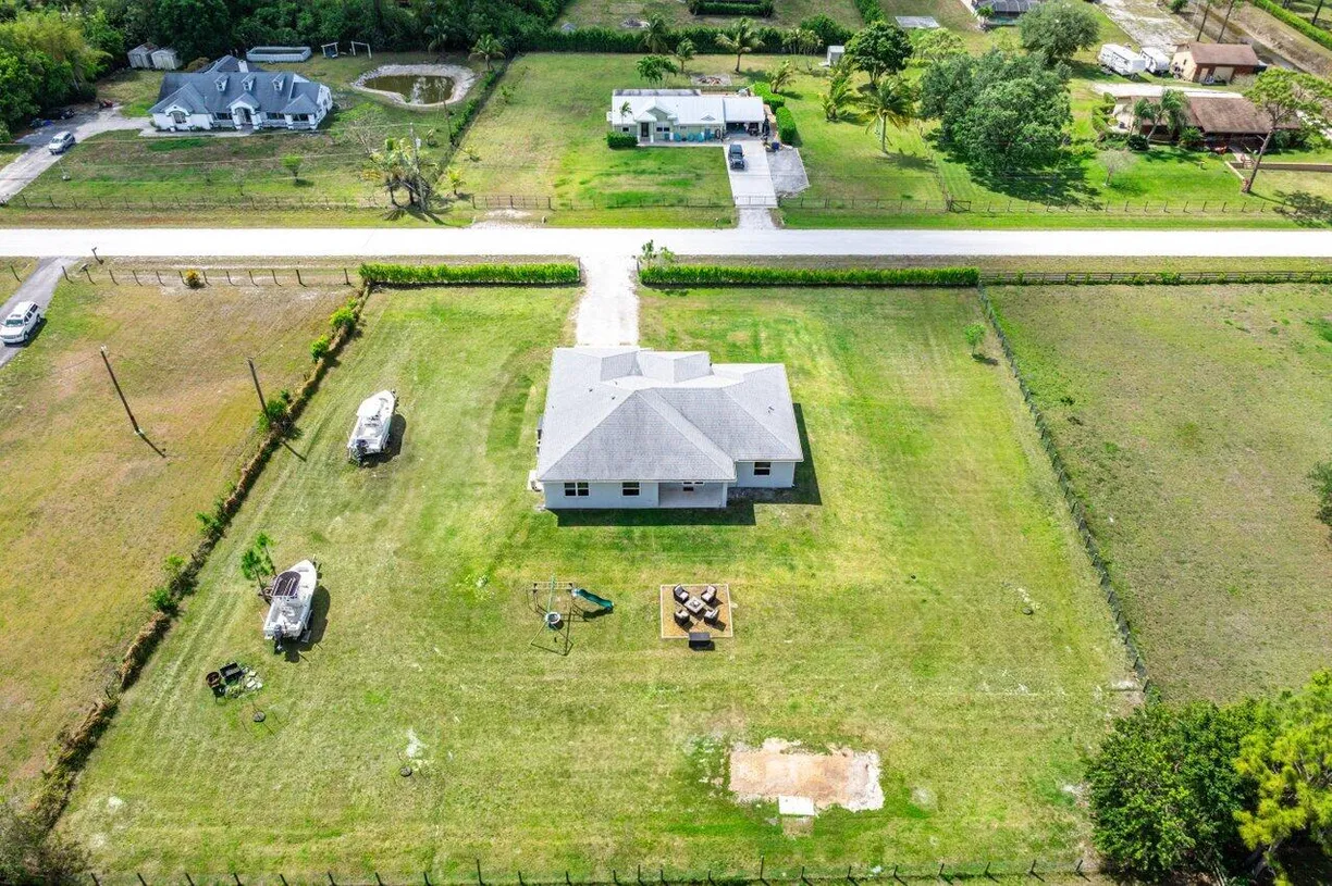 South Florida Real Estate | View 13215 75th Lane | Listing