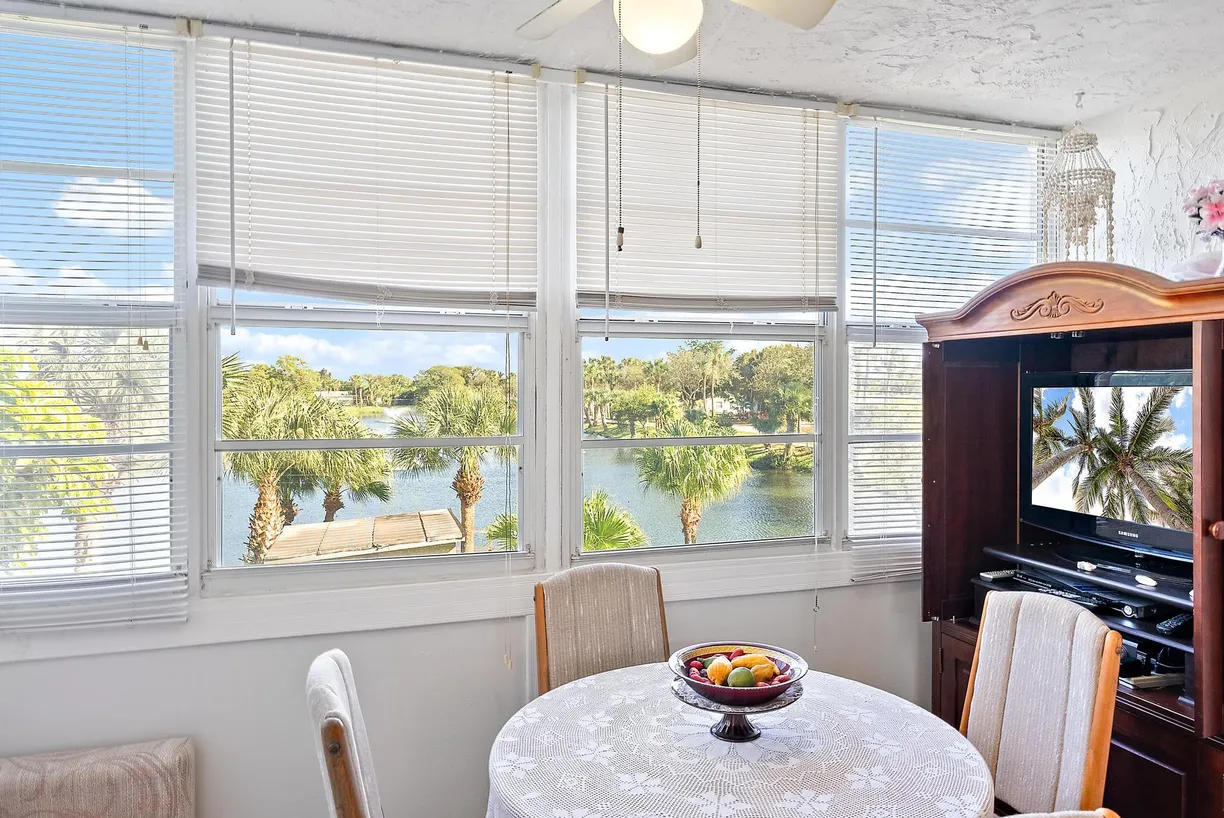 South Florida Real Estate | View 225 Bonnie Boulevard, 215 | 1 Bed, 1 Bath