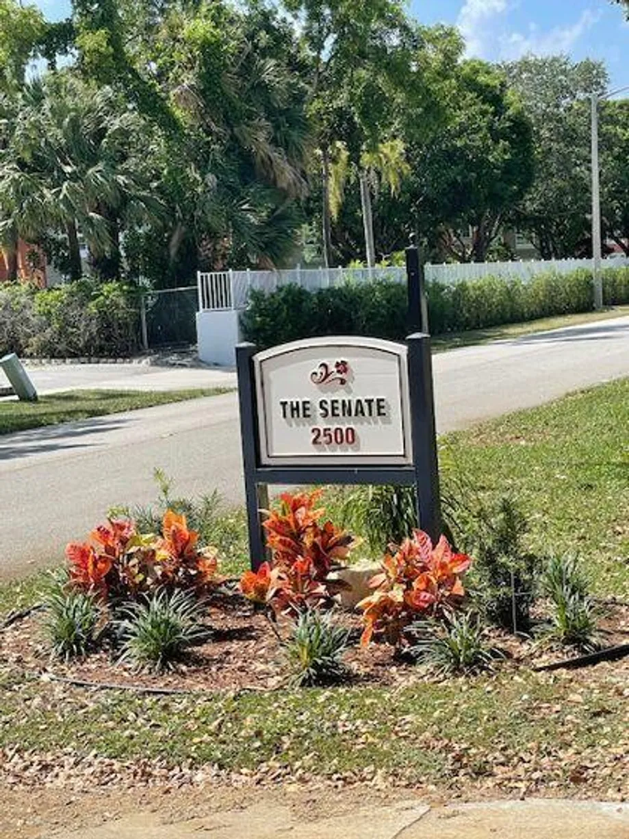 South Florida Real Estate | View 2500 Presidential Way, 405 | Listing