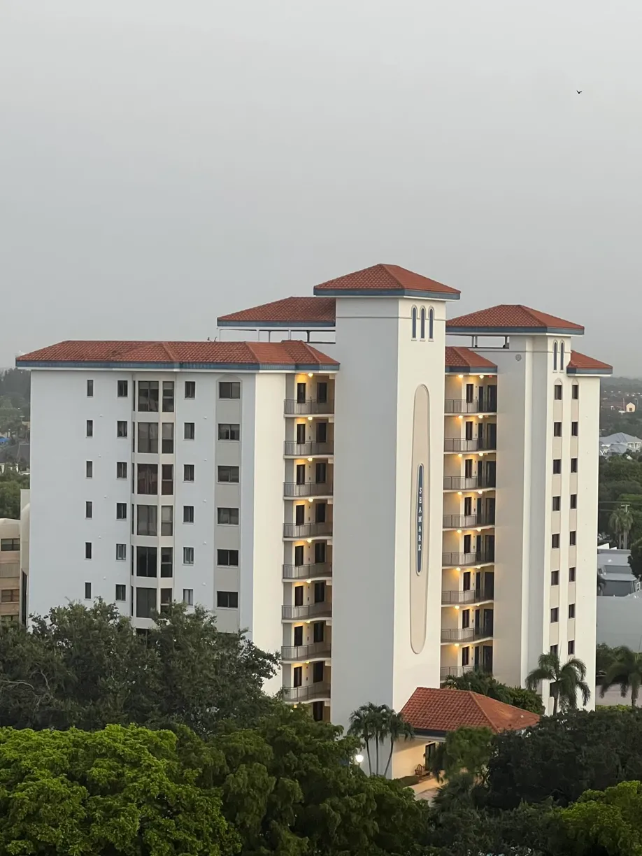 South Florida Real Estate | View 370 Golfview Road, 904 | 2 Beds, 2 Baths