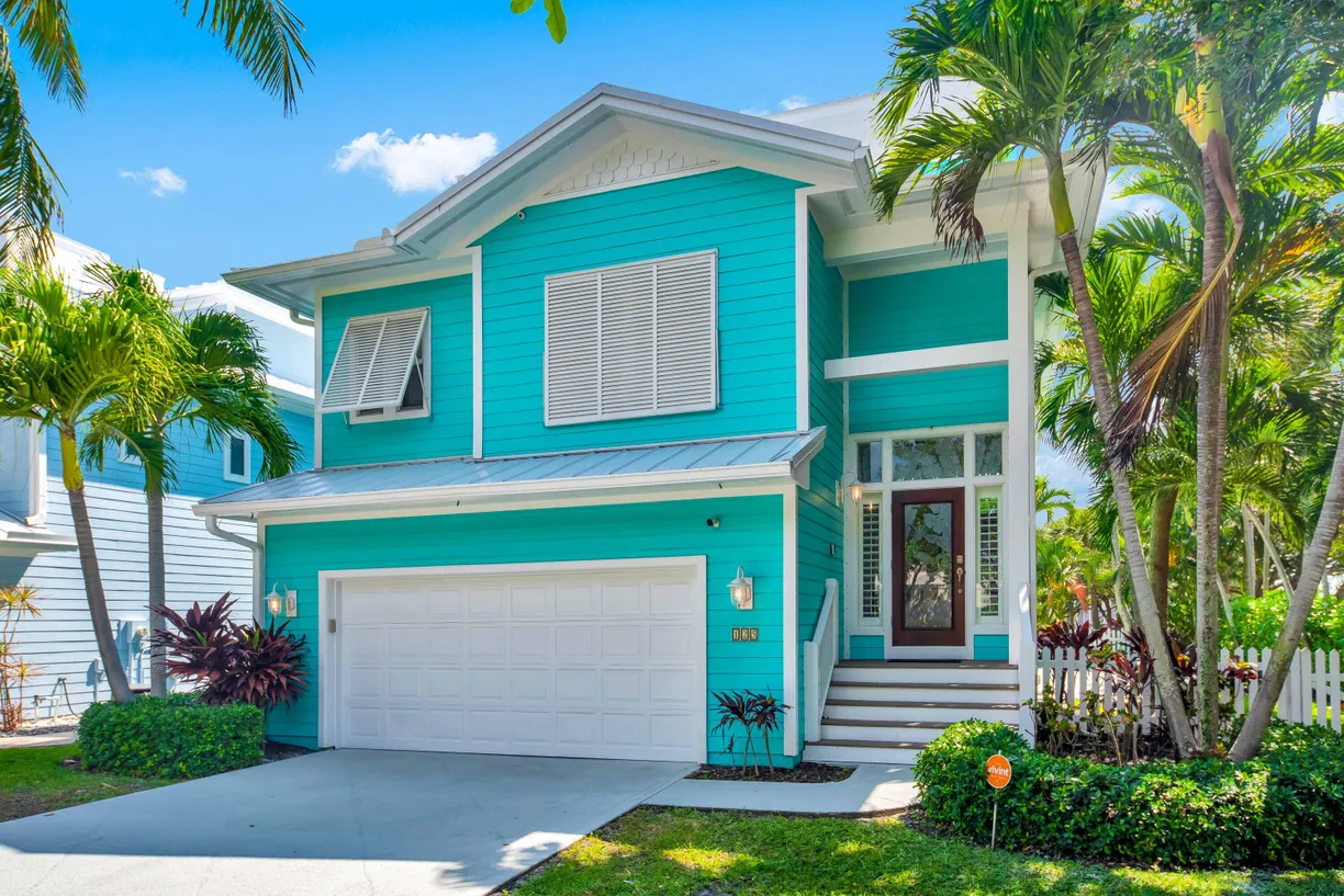 South Florida Real Estate | View 125 Intracoastal Circle | Listing