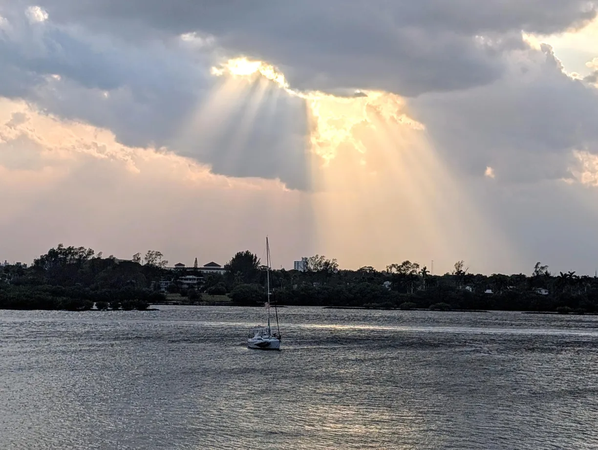 South Florida Real Estate | View 2840 S Ocean Boulevard, 2210 | 1 Bed, 1 Bath