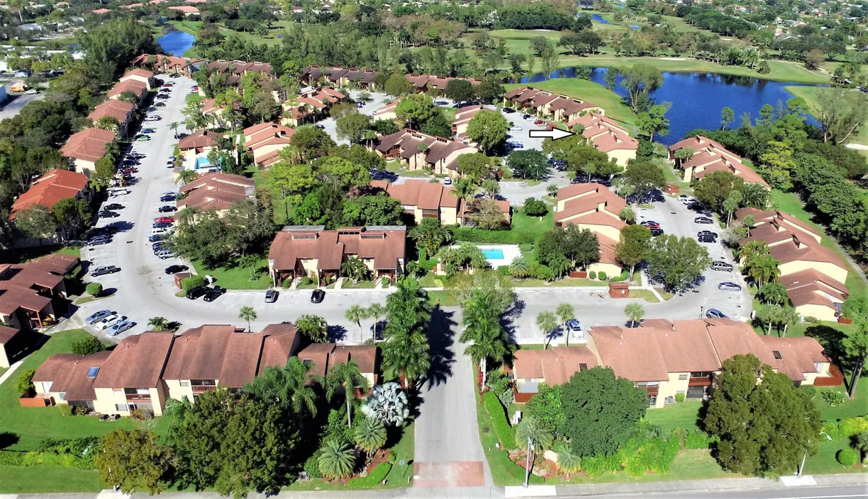 South Florida Real Estate | View 506 Lakeview Drive | Listing