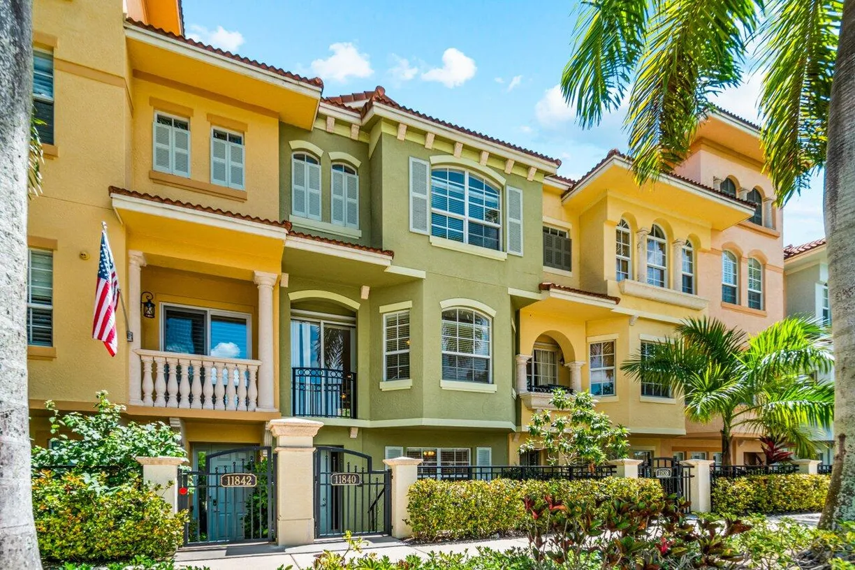 South Florida Real Estate | View 11840 Valencia Gardens Avenue | Listing