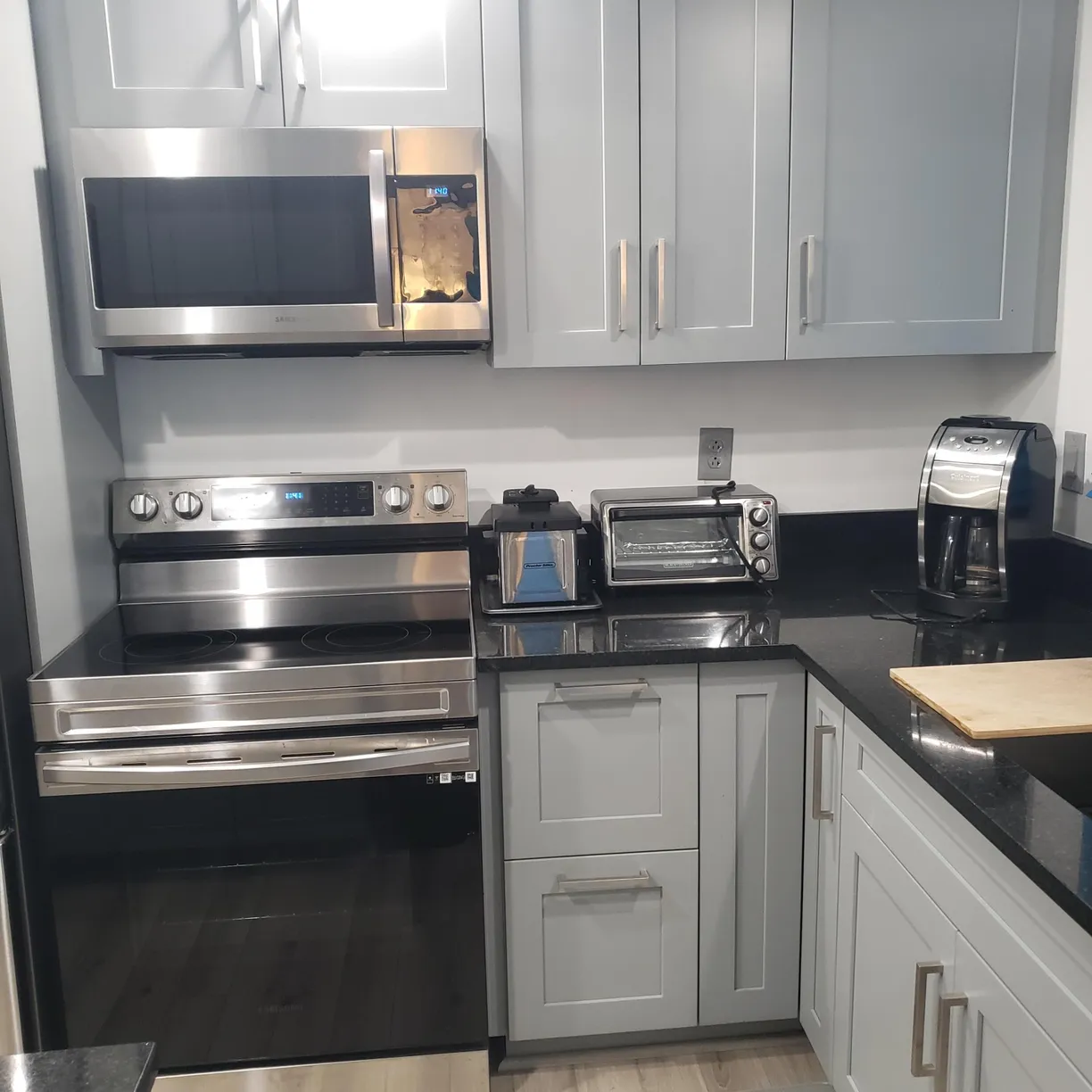 South Florida Real Estate | View 806 SE 7th Street, 207 | 1 Bed, 1 Bath