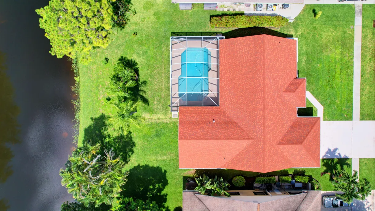 South Florida Real Estate | View 13798 Columbine Avenue | Listing