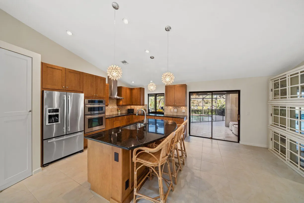South Florida Real Estate | View 2 Balfour Road | Listing