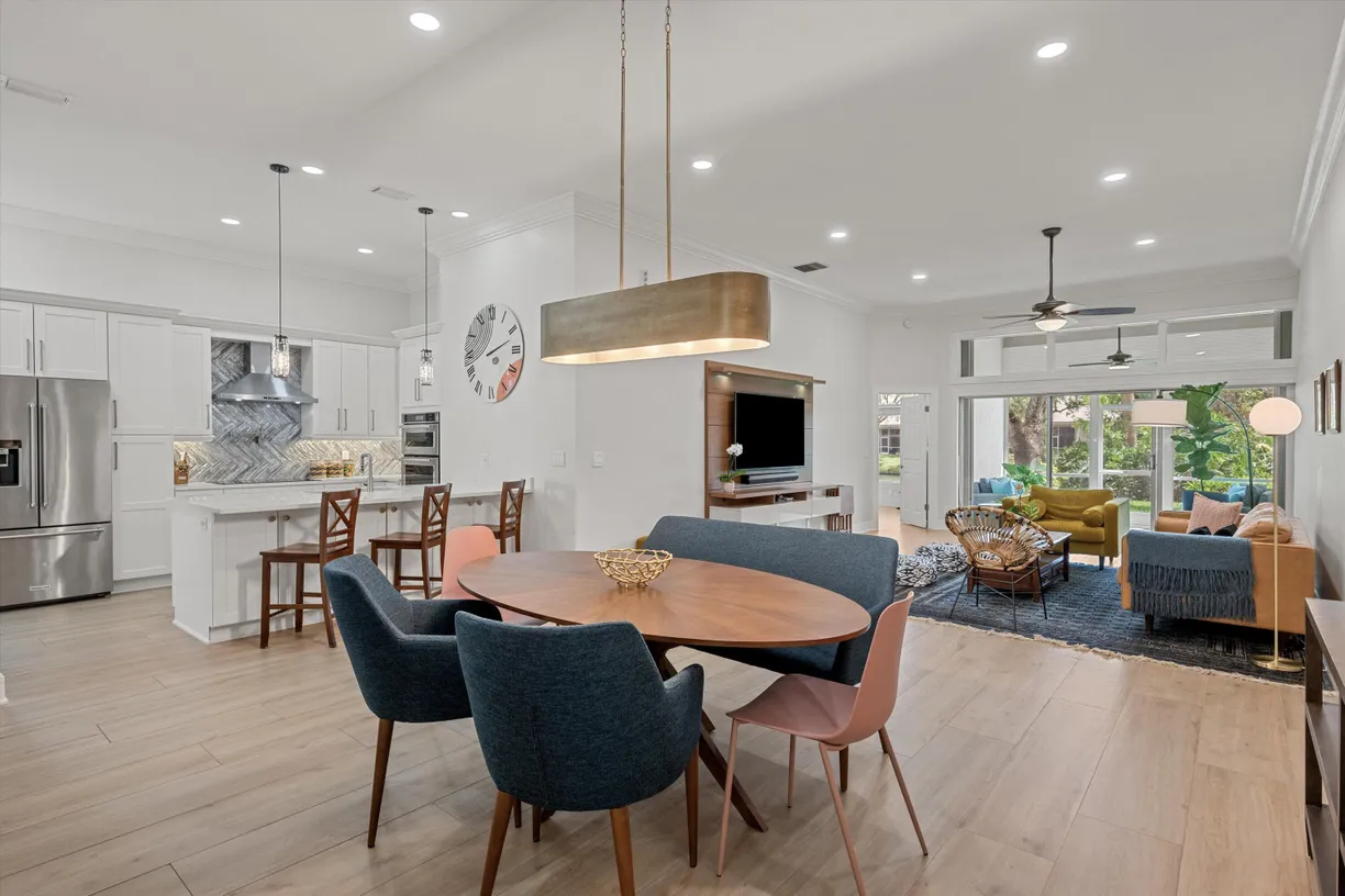 South Florida Real Estate | View 5345 Monterey Circle, D | 3 Beds, 2 Baths