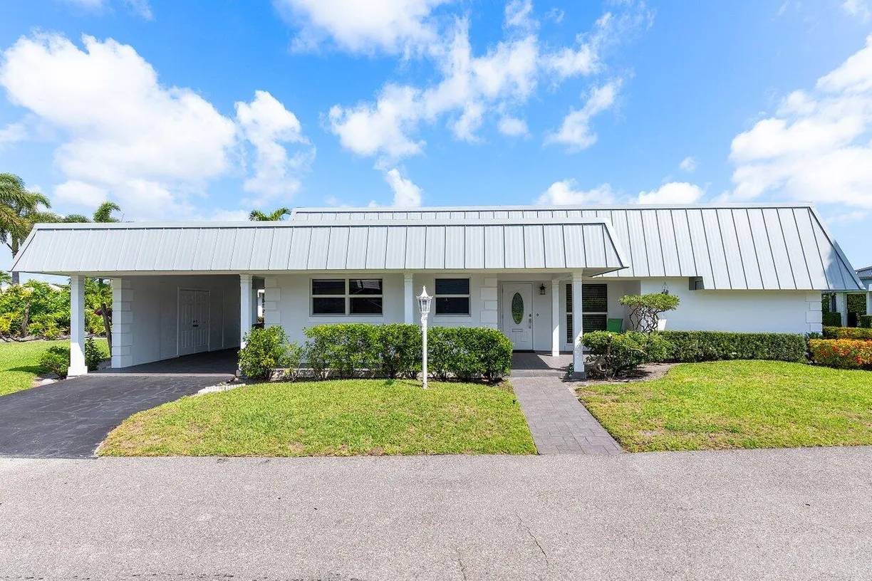 South Florida Real Estate | View 401 French Royale Circle | Listing