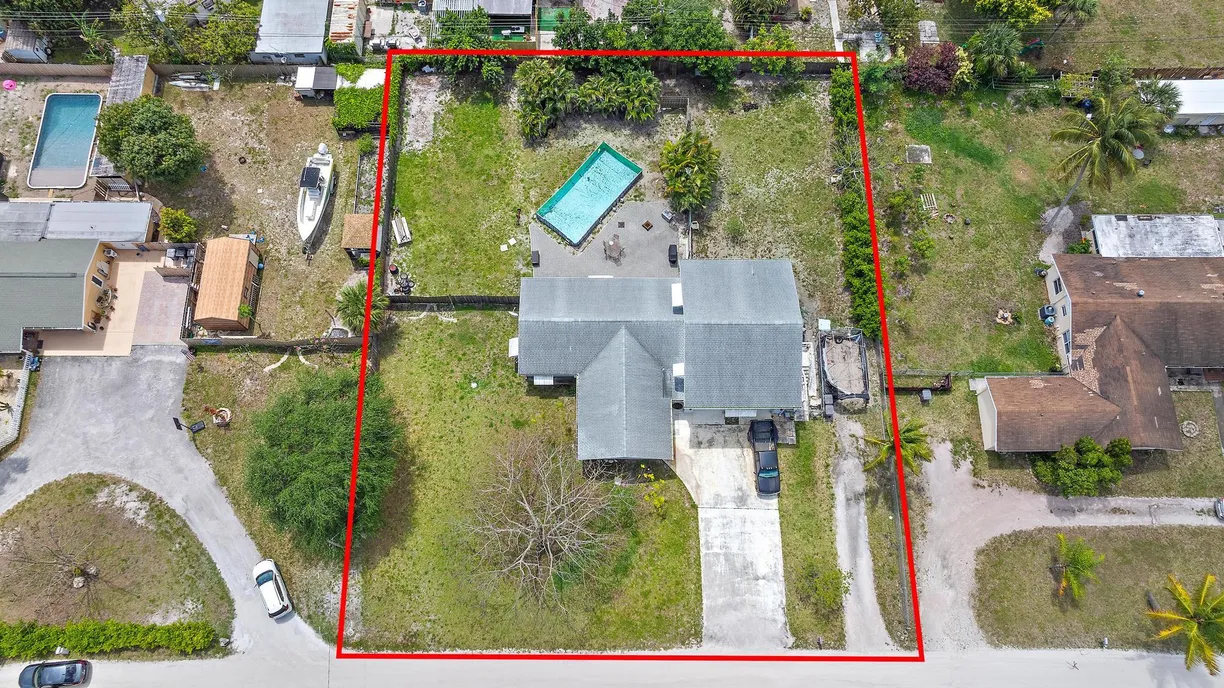 South Florida Real Estate | View 4314 Potomac Avenue | 4 Beds, 3 Baths
