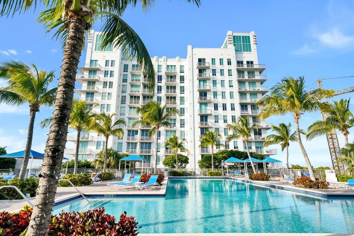 South Florida Real Estate | View 300 S Australian Avenue, 309 | 1 Bed, 1 Bath
