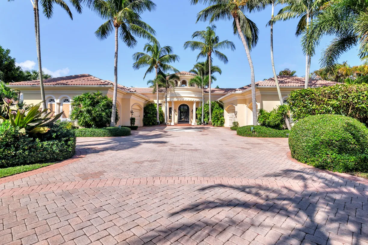 South Florida Real Estate | View 19223 Riverside Drive | Listing