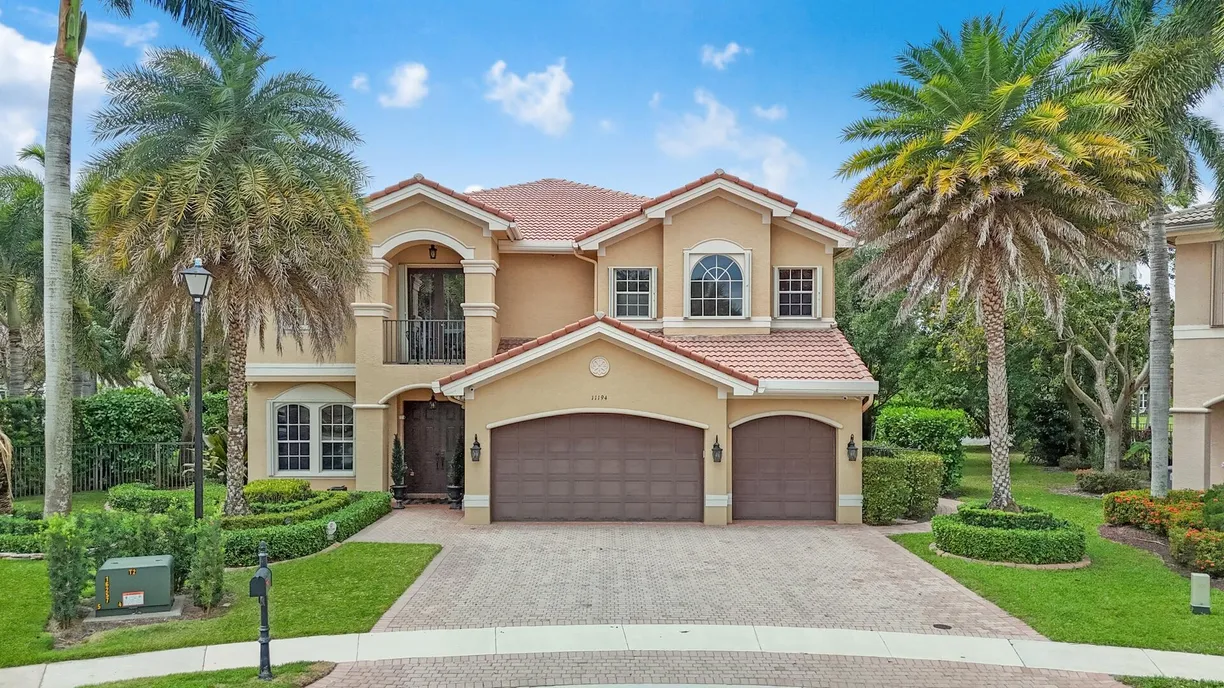 South Florida Real Estate | View 11194 Sunset Ridge Circle | 5 Beds, 4 Baths