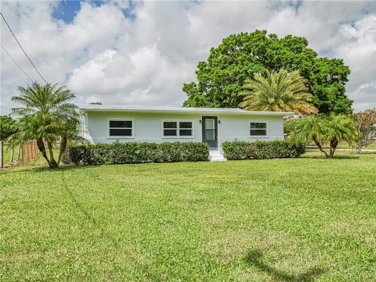 South Florida Real Estate | View 6635 58th Avenue | Listing