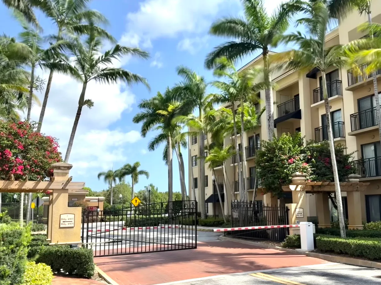 South Florida Real Estate | View 4907 Midtown Lane, 1415 | 2 Beds, 2 Baths