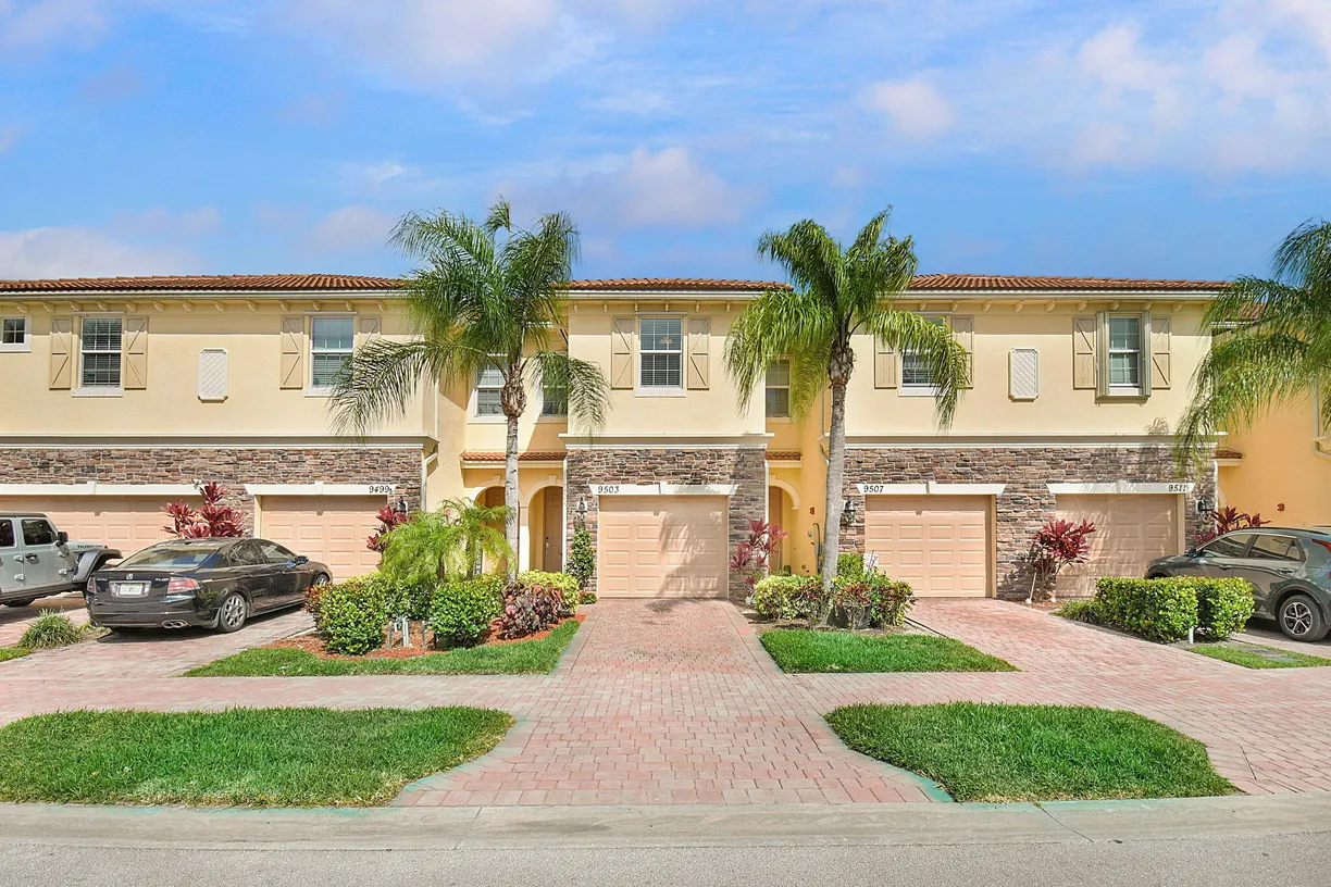 South Florida Real Estate | View 9503 SW Otter Lane | 3 Beds, 2 Baths