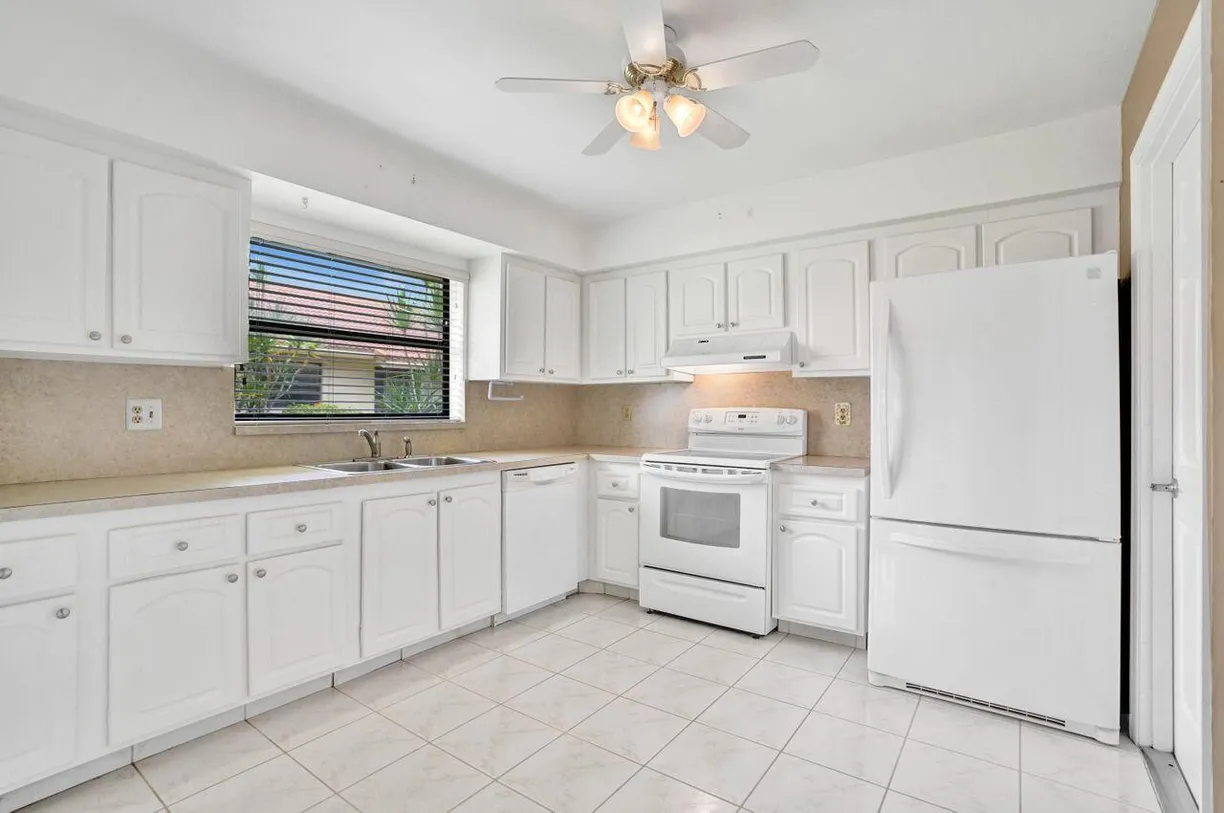 South Florida Real Estate | View 4655 Mahoe Tree Place, A | Listing