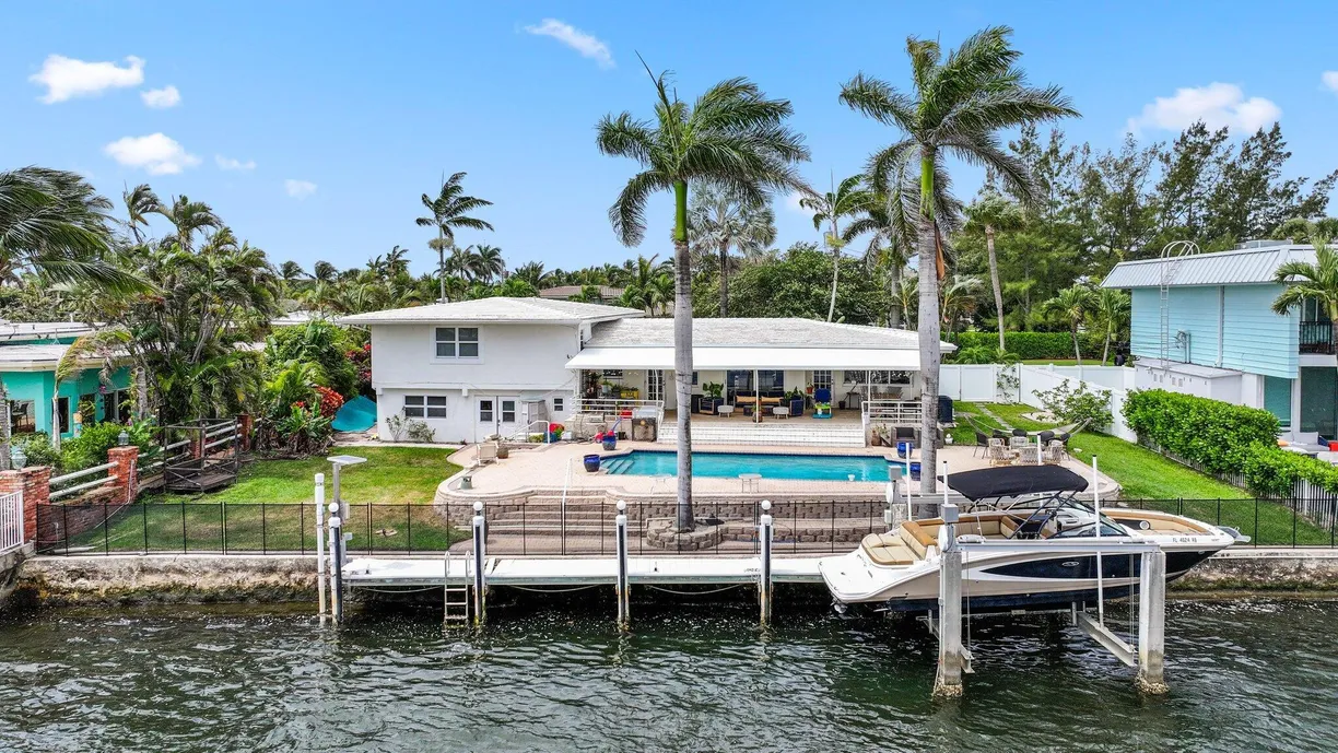 South Florida Real Estate | View 442 SE 17th Terrace | Listing