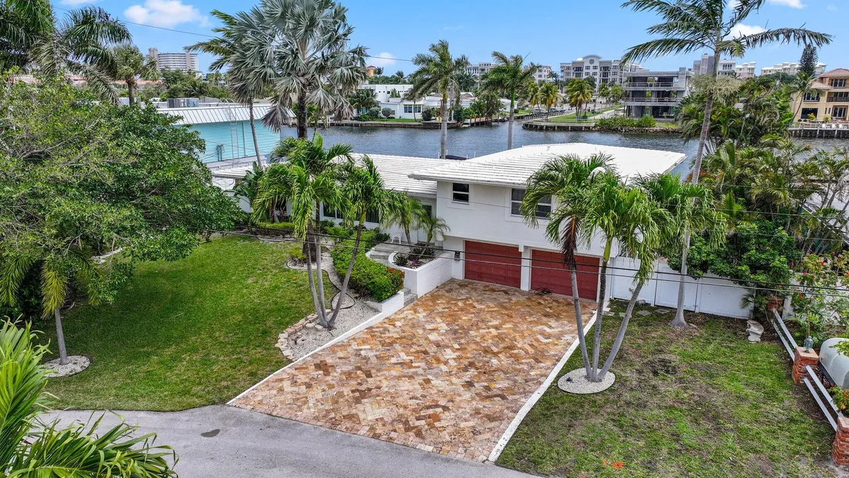 South Florida Real Estate | View 442 SE 17th Terrace | 4 Beds, 3 Baths