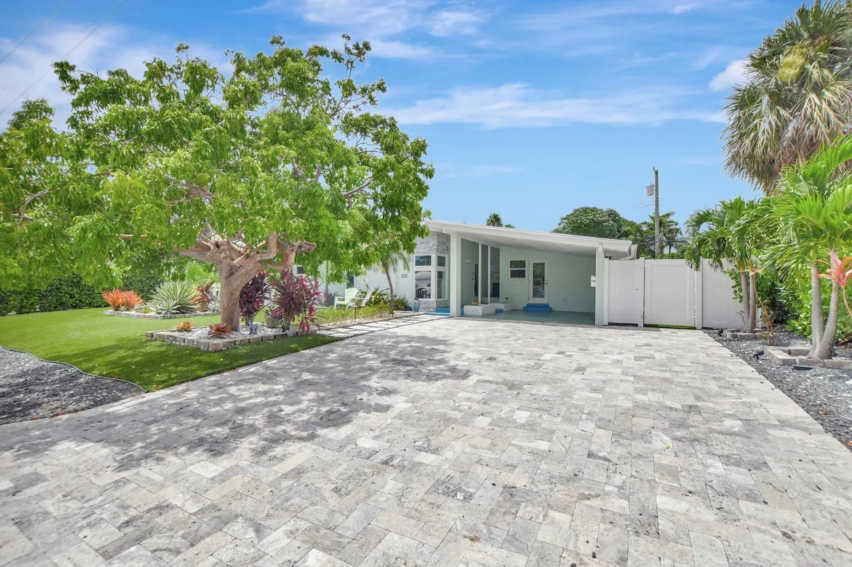 South Florida Real Estate | View 530 NE 17th Street | Listing