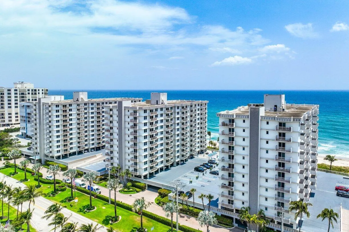 South Florida Real Estate | View 3221 S Ocean Boulevard, 104 | Listing