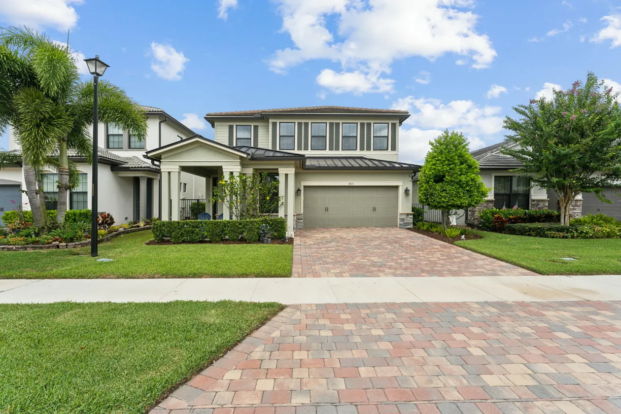 South Florida Real Estate | View 4821 San Fratello Circle | 5 Beds, 3 Baths