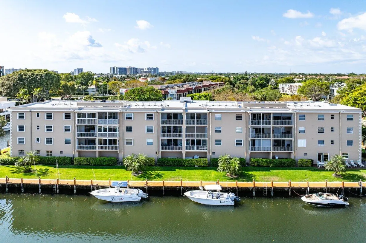 South Florida Real Estate | View 777 Jeffery Street, 3030 | Listing