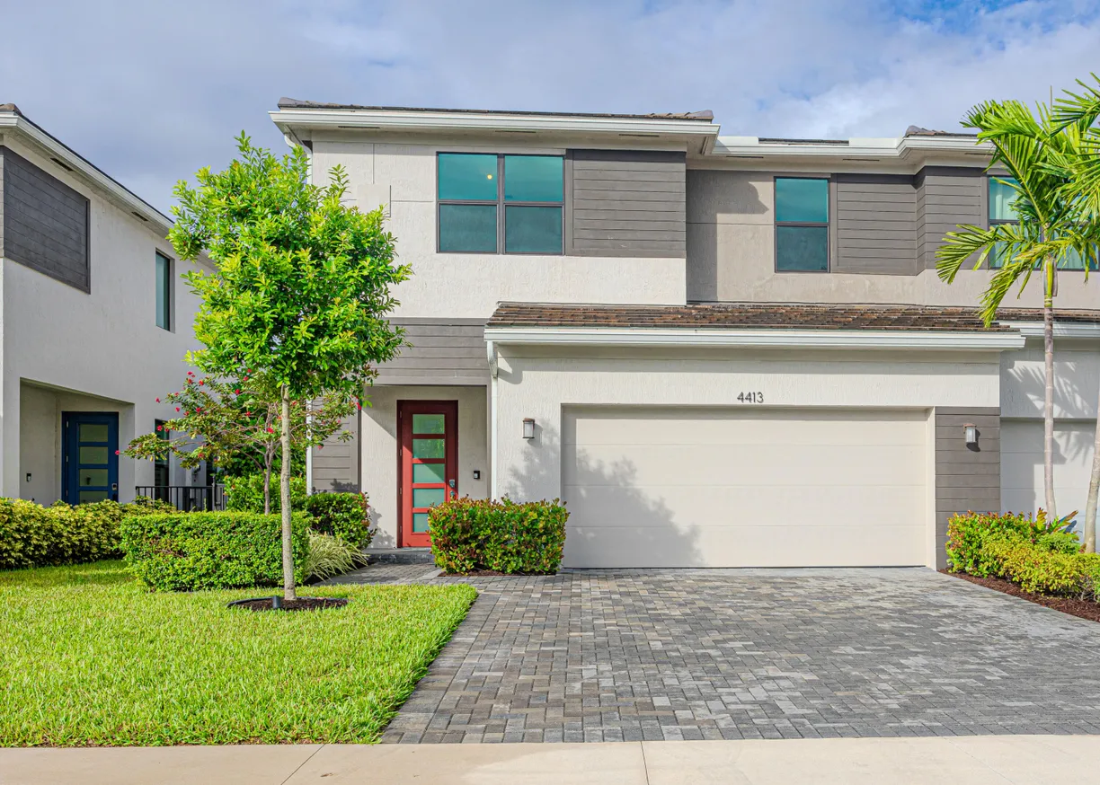 South Florida Real Estate | View 4413 Serpens Lane | 3 Beds, 2 Baths