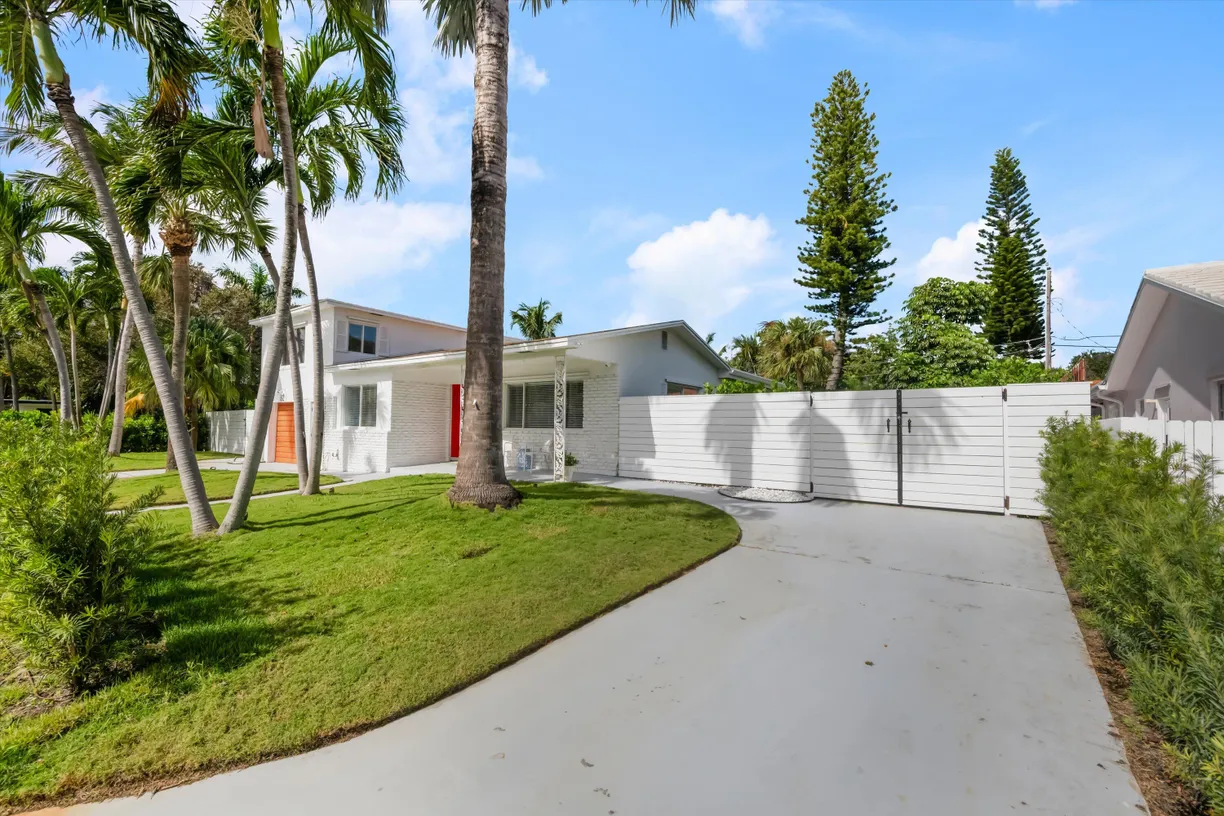South Florida Real Estate | View 92 18th Avenue | Listing