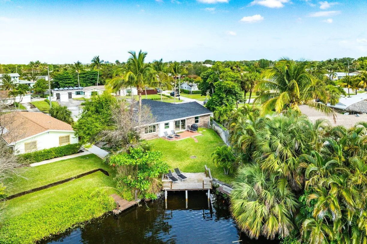 South Florida Real Estate | View 1720 W Terrace Drive | Listing