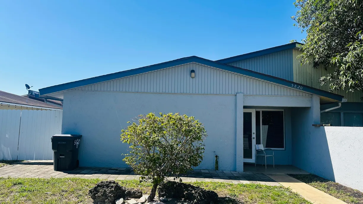 South Florida Real Estate | View 5820 Albert Road | 3 Beds, 2 Baths