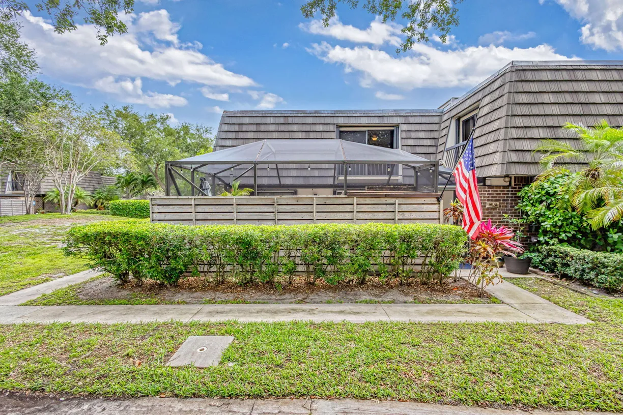 South Florida Real Estate | View 1402 14th Ter Terrace | Listing