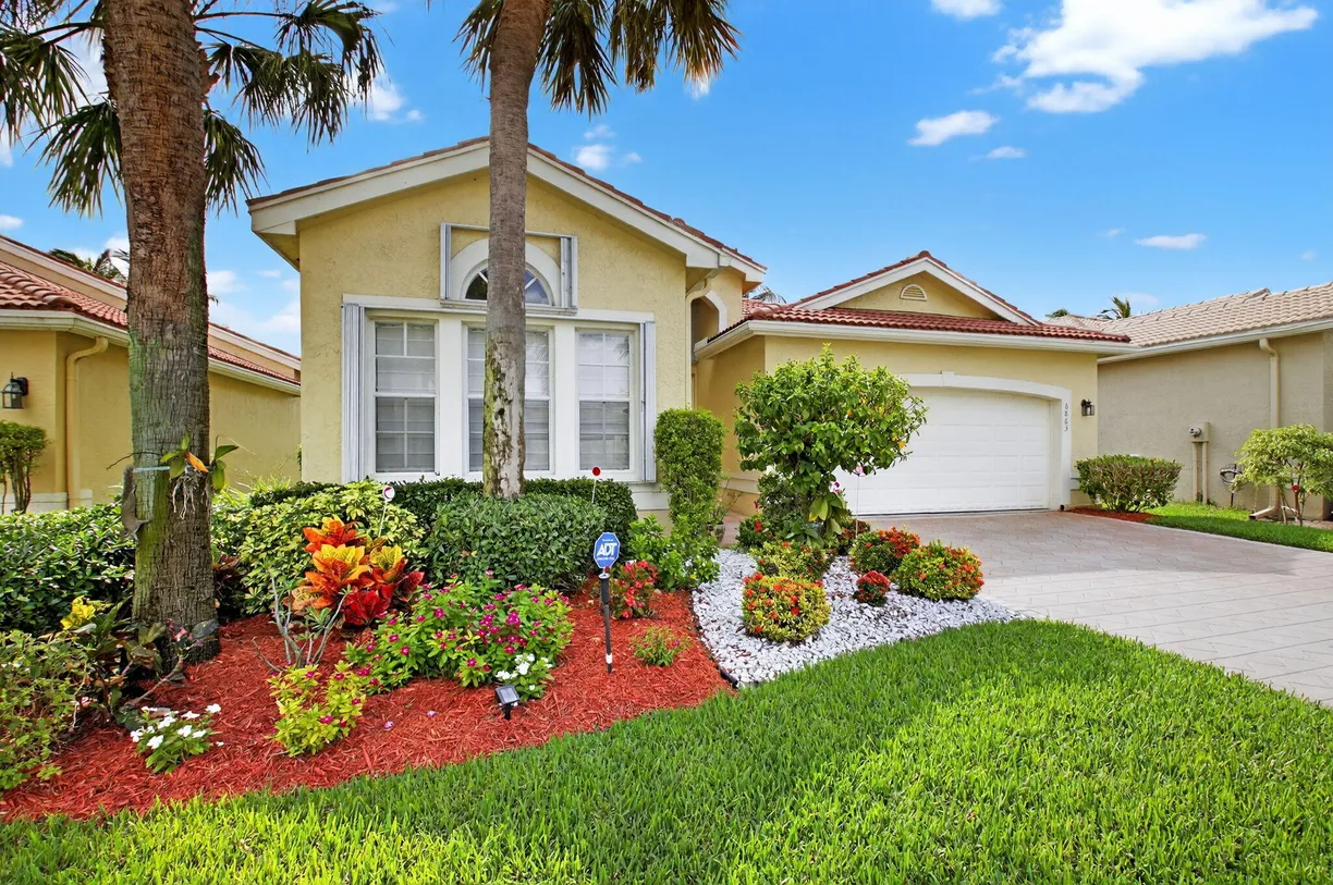 South Florida Real Estate | View 6863 Imperial Beach Circle | Listing