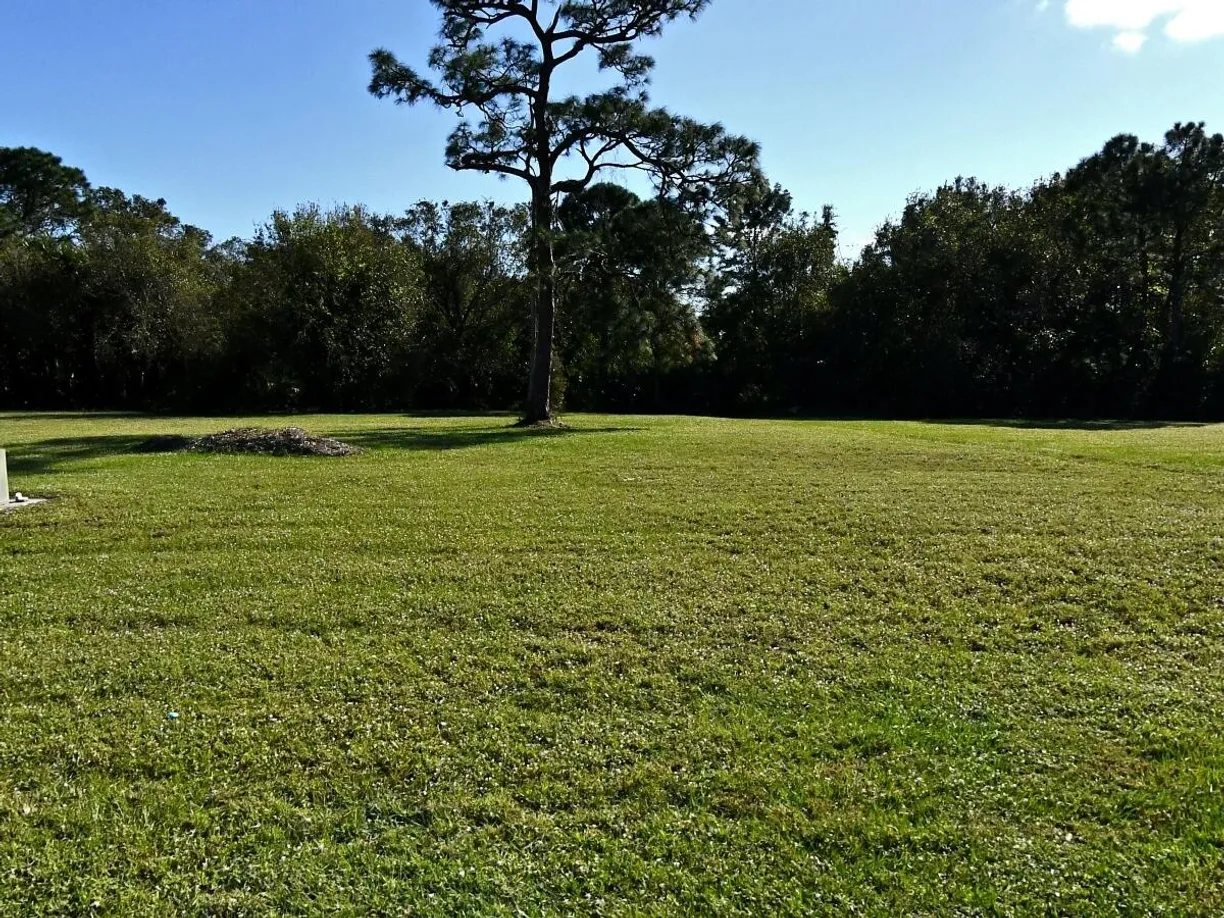 South Florida Real Estate | View 0 Hemlock Circle | Listing