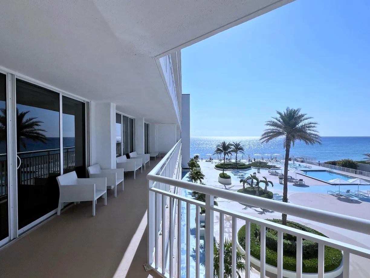 South Florida Real Estate | View 3546 S Ocean Boulevard, 506 | 3 Beds, 2 Baths