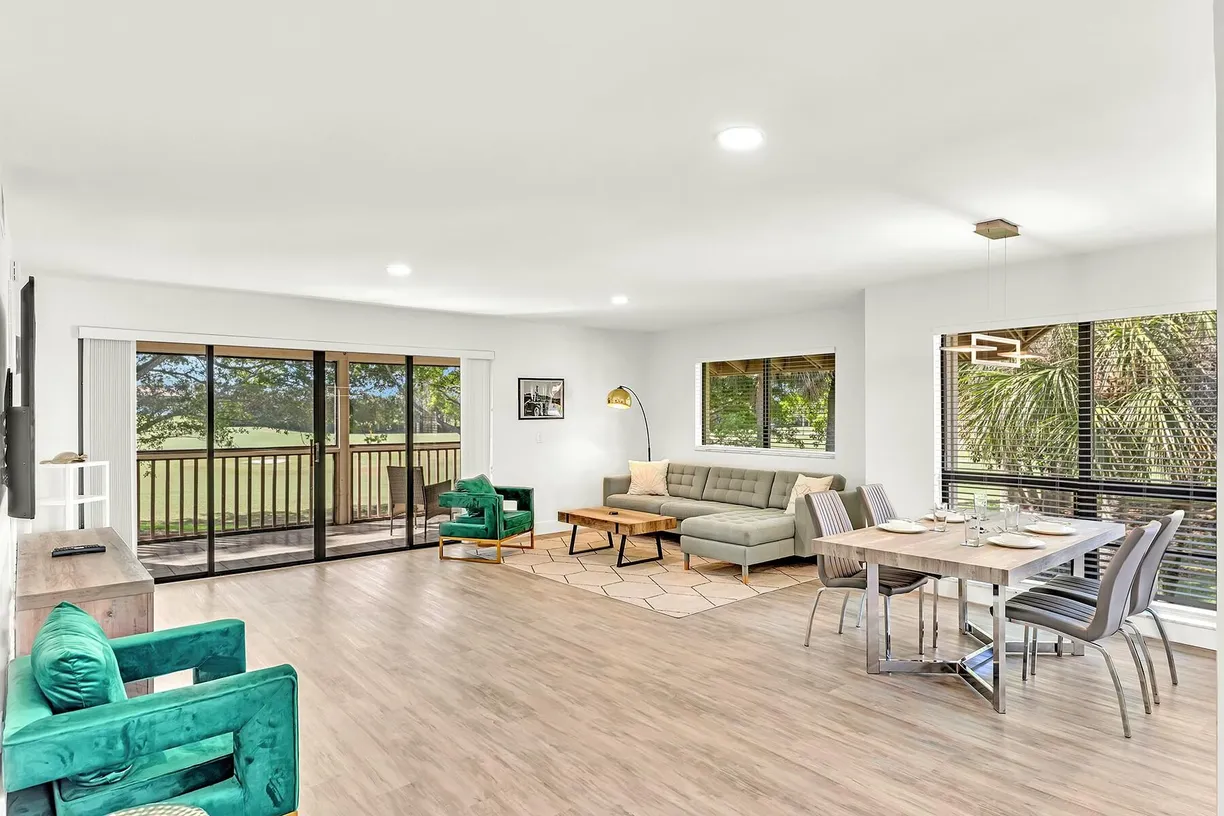 South Florida Real Estate | View  | Listing
