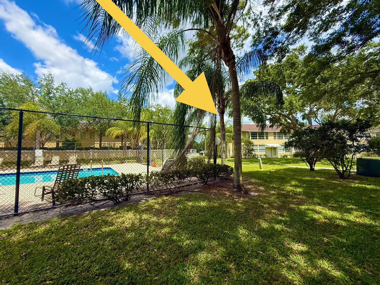 South Florida Real Estate | View 208 Palm Beach Trace Drive | Listing