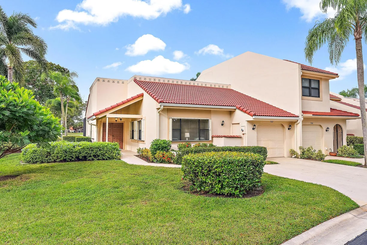South Florida Real Estate | View 707 Windermere Way | Listing