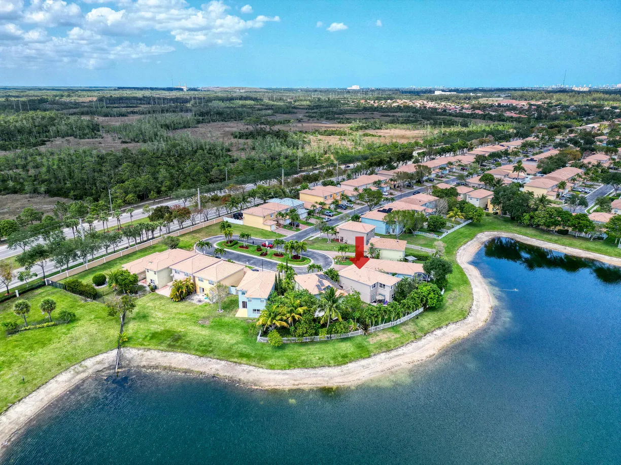 South Florida Real Estate | View 3276 Commodore Court | Listing