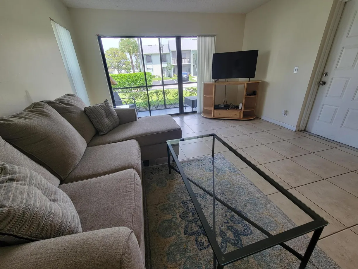 South Florida Real Estate | View 3652 Alder Drive, B1 | Listing