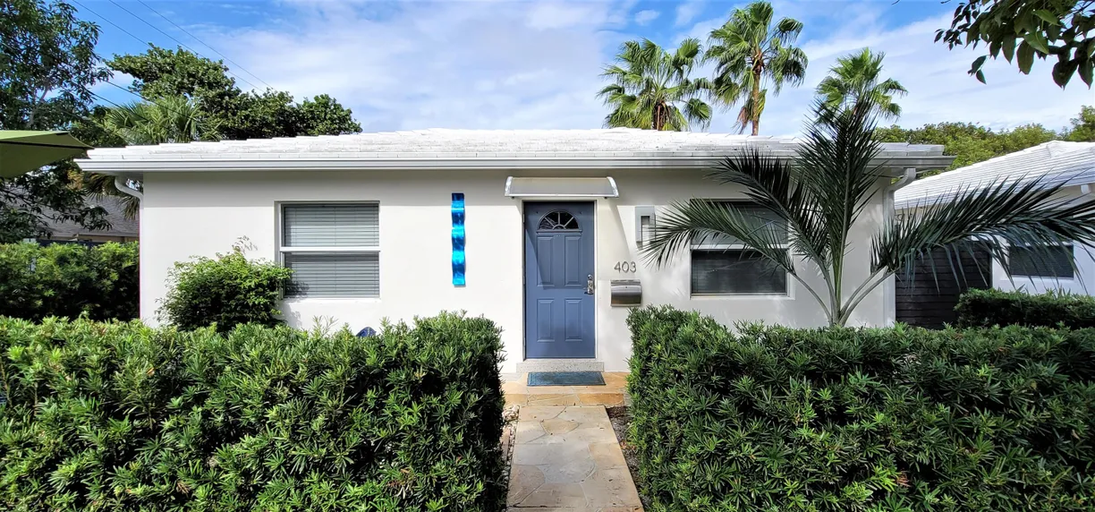 South Florida Real Estate | View 403 32nd Street | 1 Bed, 1 Bath