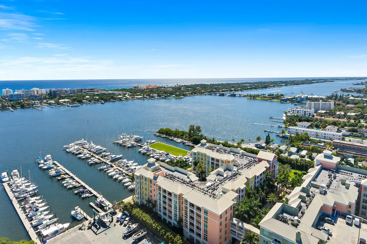 South Florida Real Estate | View 806 E Windward Way, 321 | 2 Beds, 2 Baths