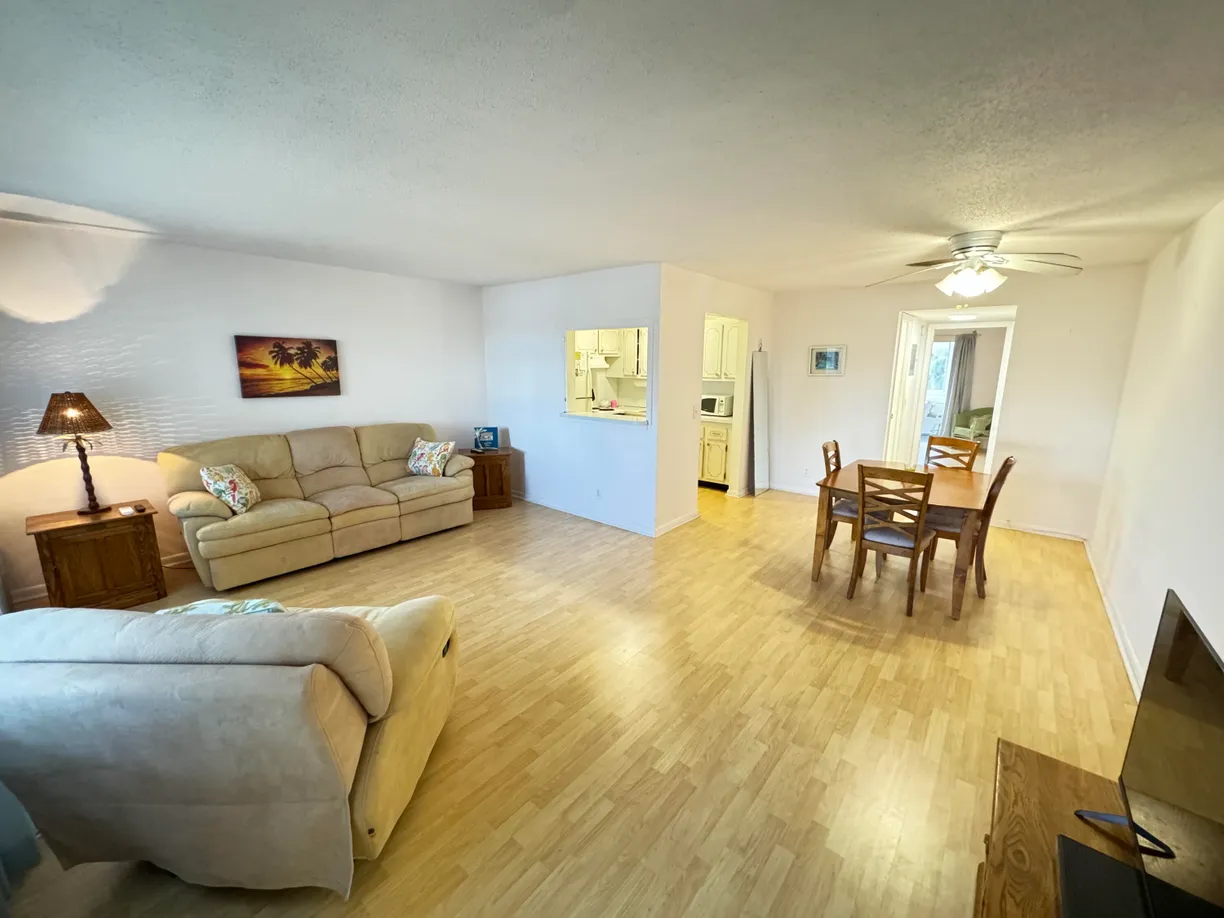 South Florida Real Estate | View 75 Camden C Drive, #C | 1 Bed, 1 Bath