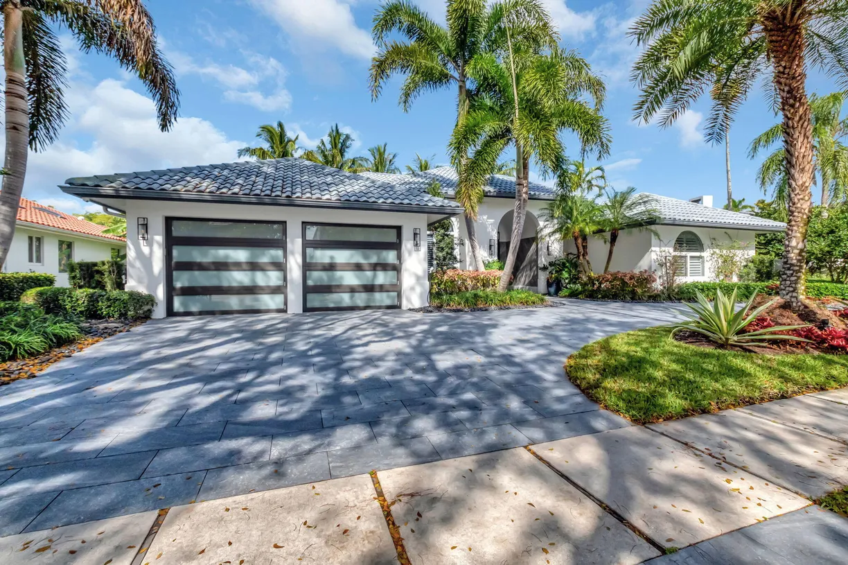 South Florida Real Estate | View 5747 Paddington Way | Listing