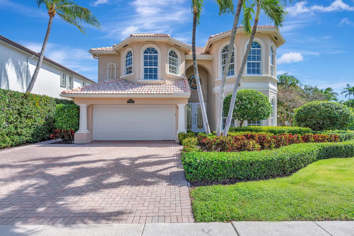 South Florida Real Estate | View 736 Sandy Point Lane | Listing
