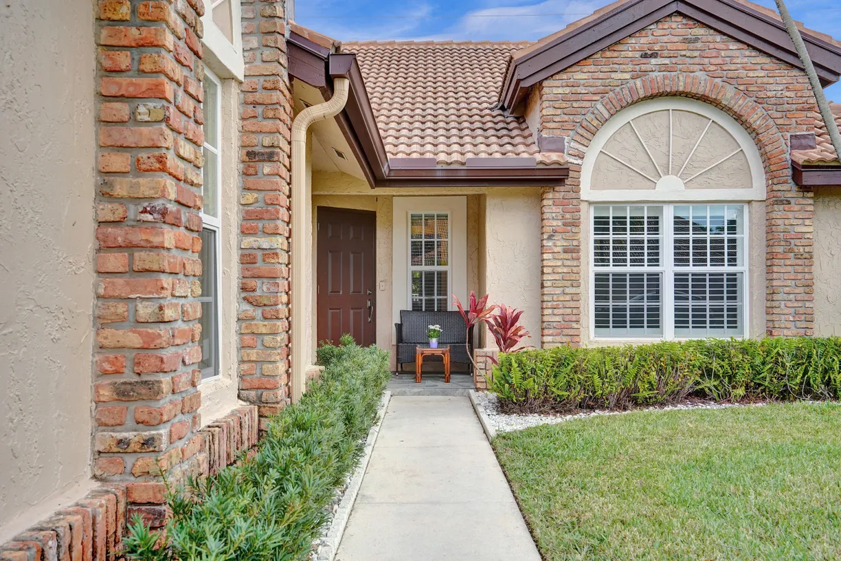 South Florida Real Estate | View 8062 Cassia Drive | Listing