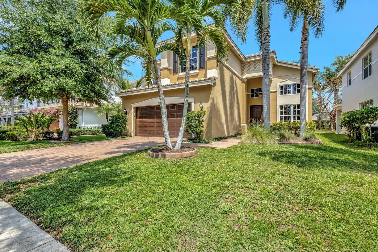 South Florida Real Estate | View 7937 Emerald Winds Circle | 5 Beds, 3 Baths