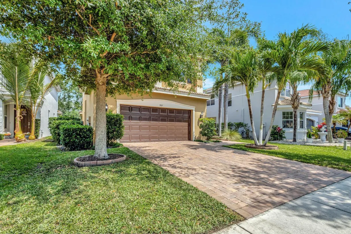 South Florida Real Estate | View 7937 Emerald Winds Circle | Listing