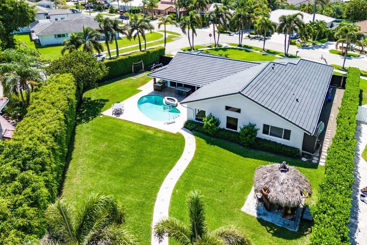 South Florida Real Estate | View 7700 NE Spanish Trail Court | Listing